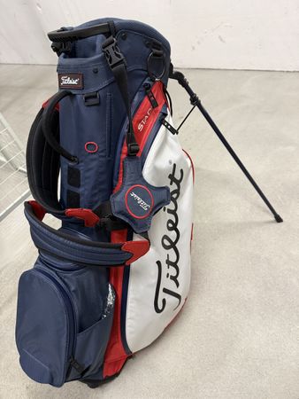 Titleist Players S5 StaDry Standbag