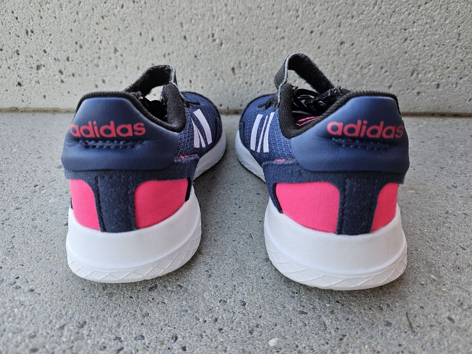 Adidas Scarpe per ragazze: Adidas Turnschuhe,  Gr. 29 – Usato da Worb venduto da jun_fj8w 2