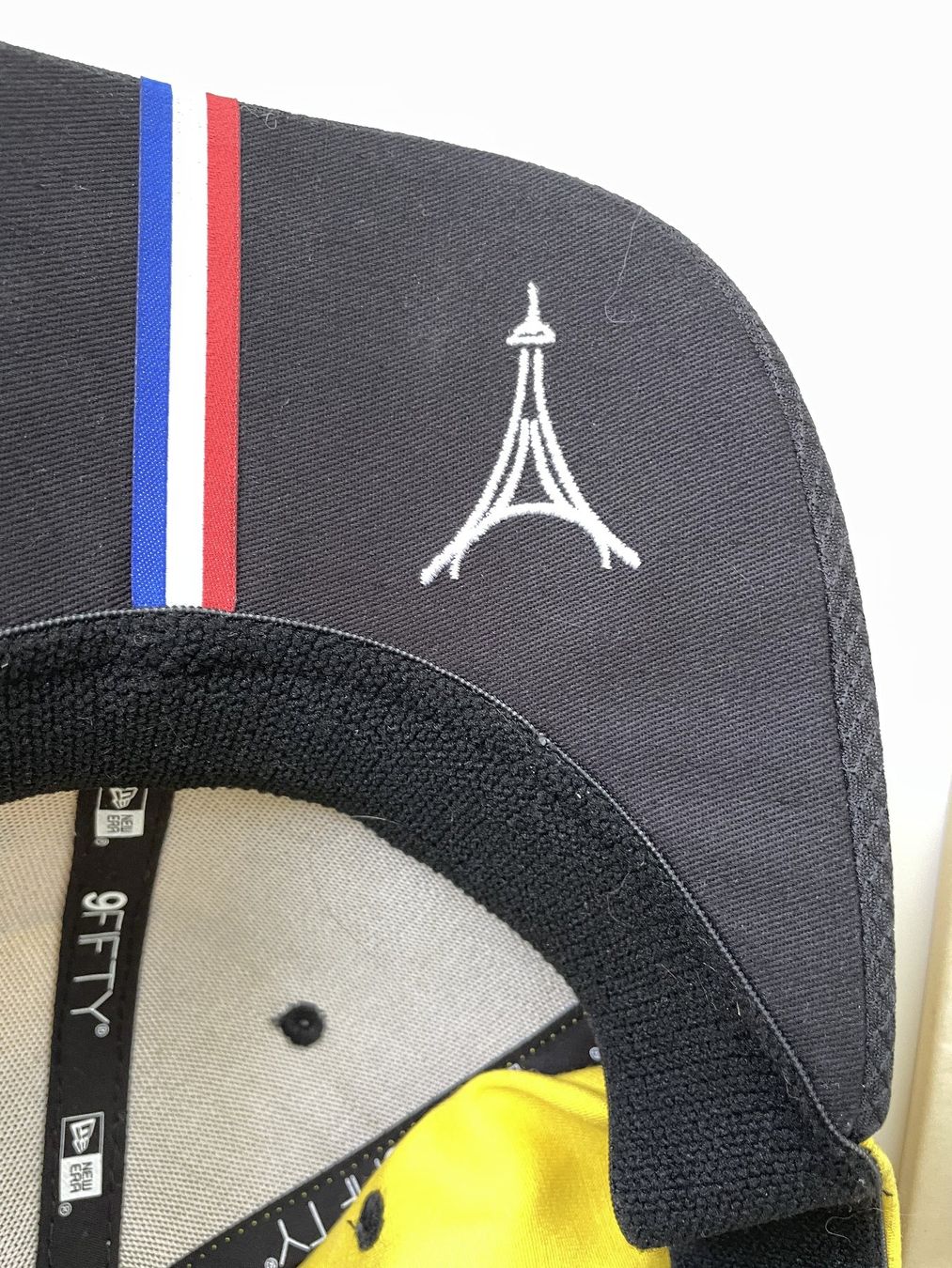 Renault Copricapi, berretti & cappellini: Renault F1 Cap Yellow/Black Adjustable – Usato da Zürich venduto da Sbd1 4