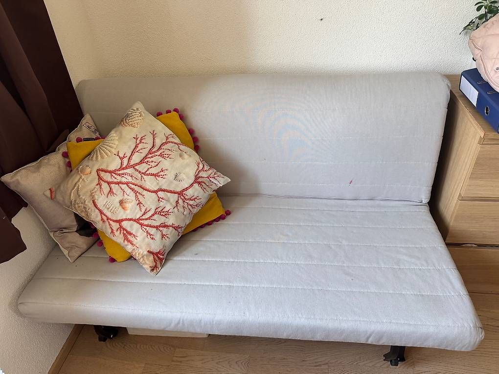 Sofas: IKEA Schlafsofa  Gratis – D'occasion à Winkel par lag_z69k