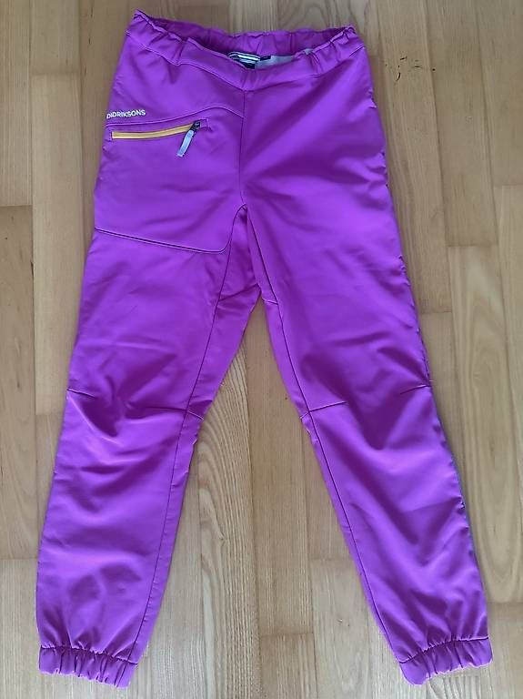 Didriksons Pantaloni: Outdoor Hose Didriksons Gr. 140 – Nuovo (secondo la descrizione) da Liestal venduto da esi79