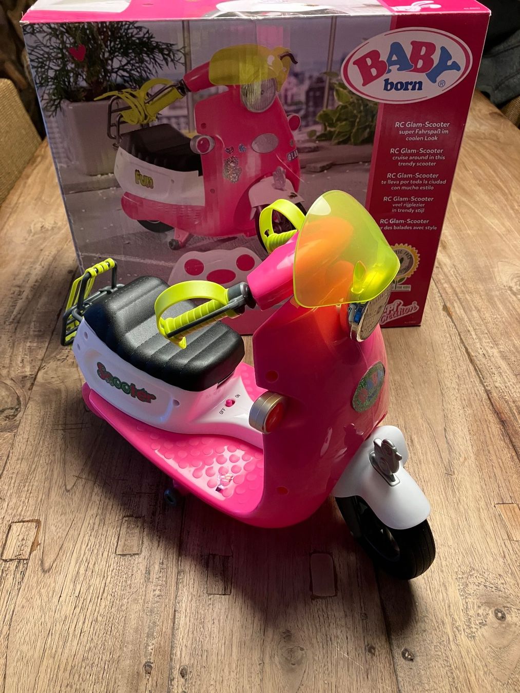 Zapf Creation Giocattoli: Baby Born RC Scooter – Usato da Wichtrach venduto da mryter01
