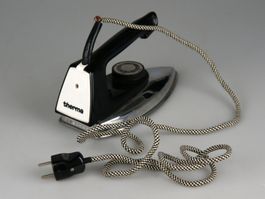 Therma Bügeleisen (Modell 654)
