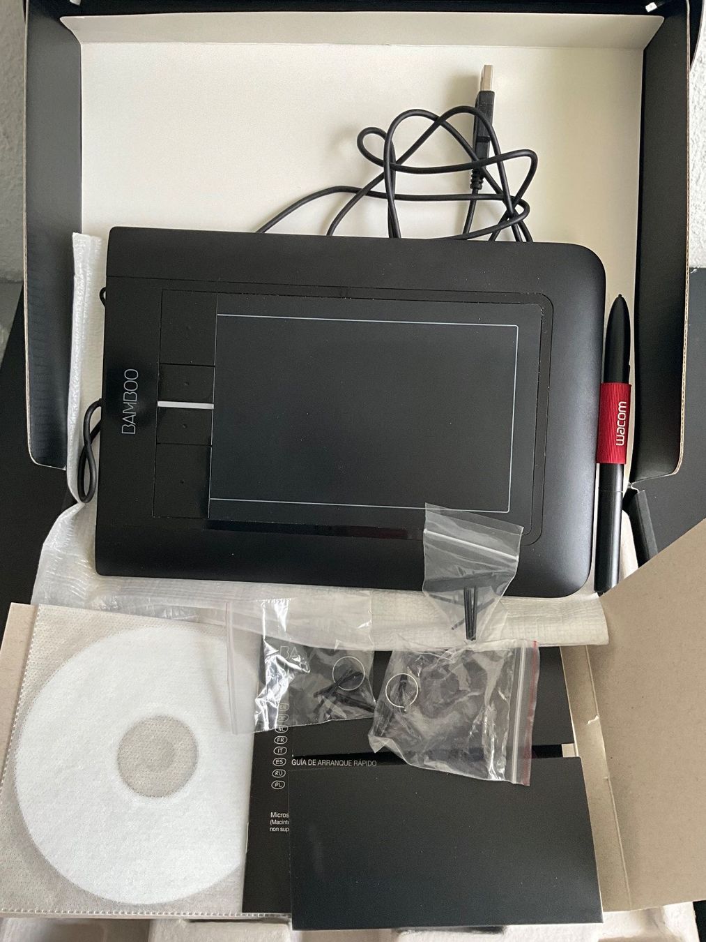Wacom Tablet PC: Bamboo Wacom Drawing Tablet ca. 30cm +extra Nibs – Gebraucht aus Grenchen von sojalatte 1