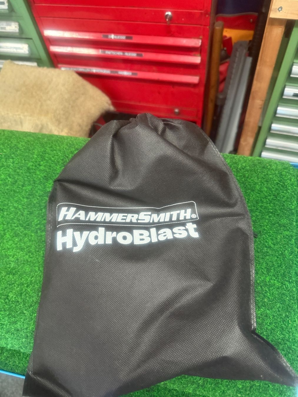 Nettoyeurs à haute pression: HammerSmitth HydroBlast mobiler Power-Reiniger 21V neu – Neuf avec emballage d'origine à Zollikerberg par ufo57 4