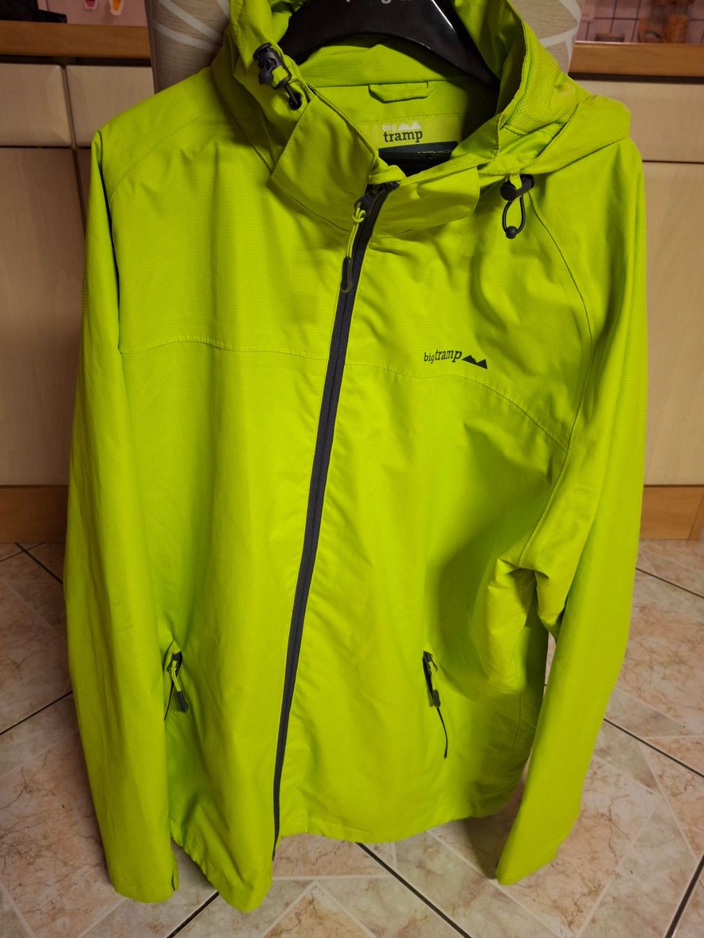 Big Tramp Giacche: Veste - coupe vent capuchon taille XL marque Big Tramp – Usato da Villiers venduto da san_jn5w