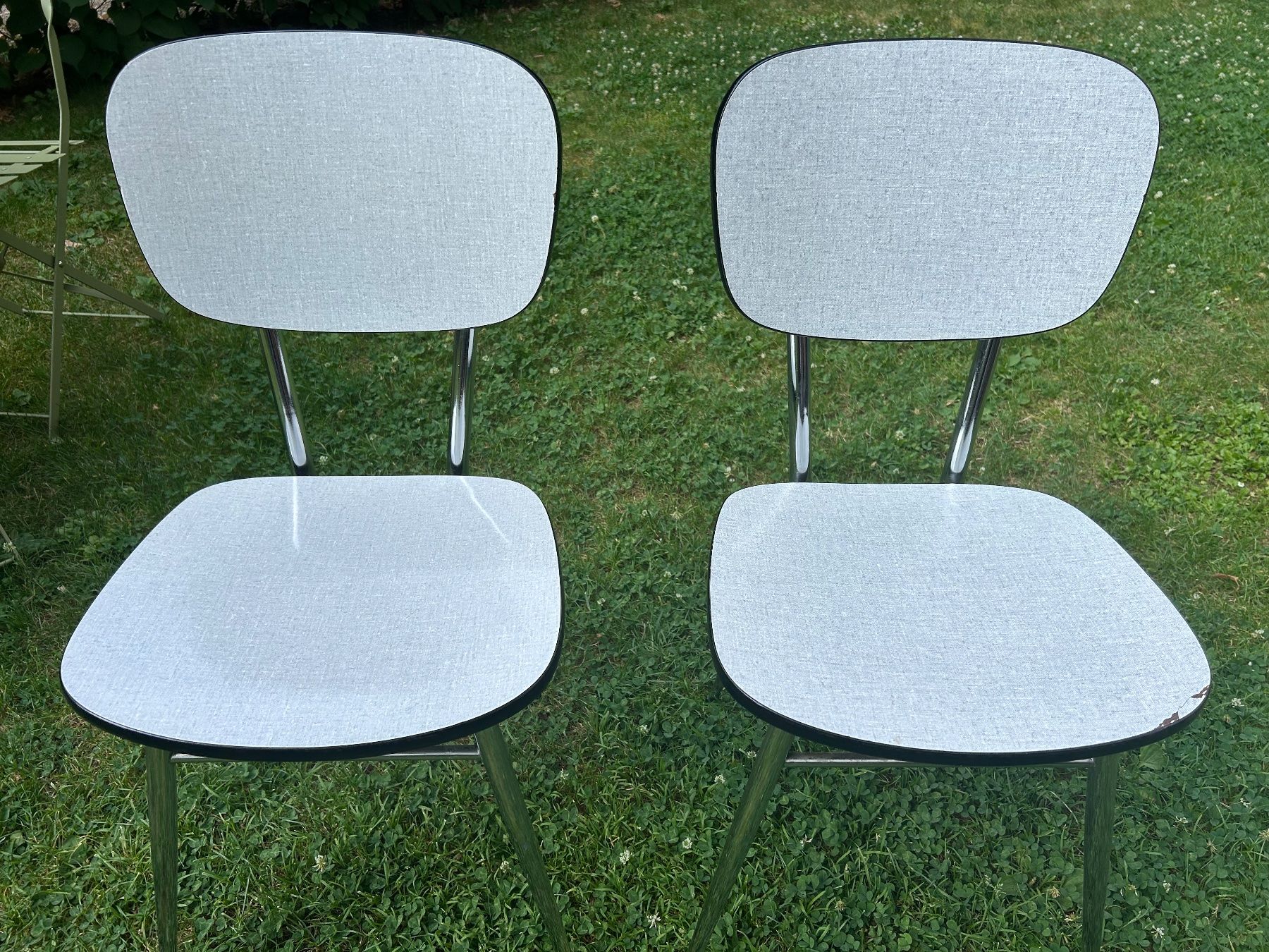 Sedie: 2 Vintage Kelco Küchenstühle grau – Usato da Zürich venduto da nicoleichholzer 1