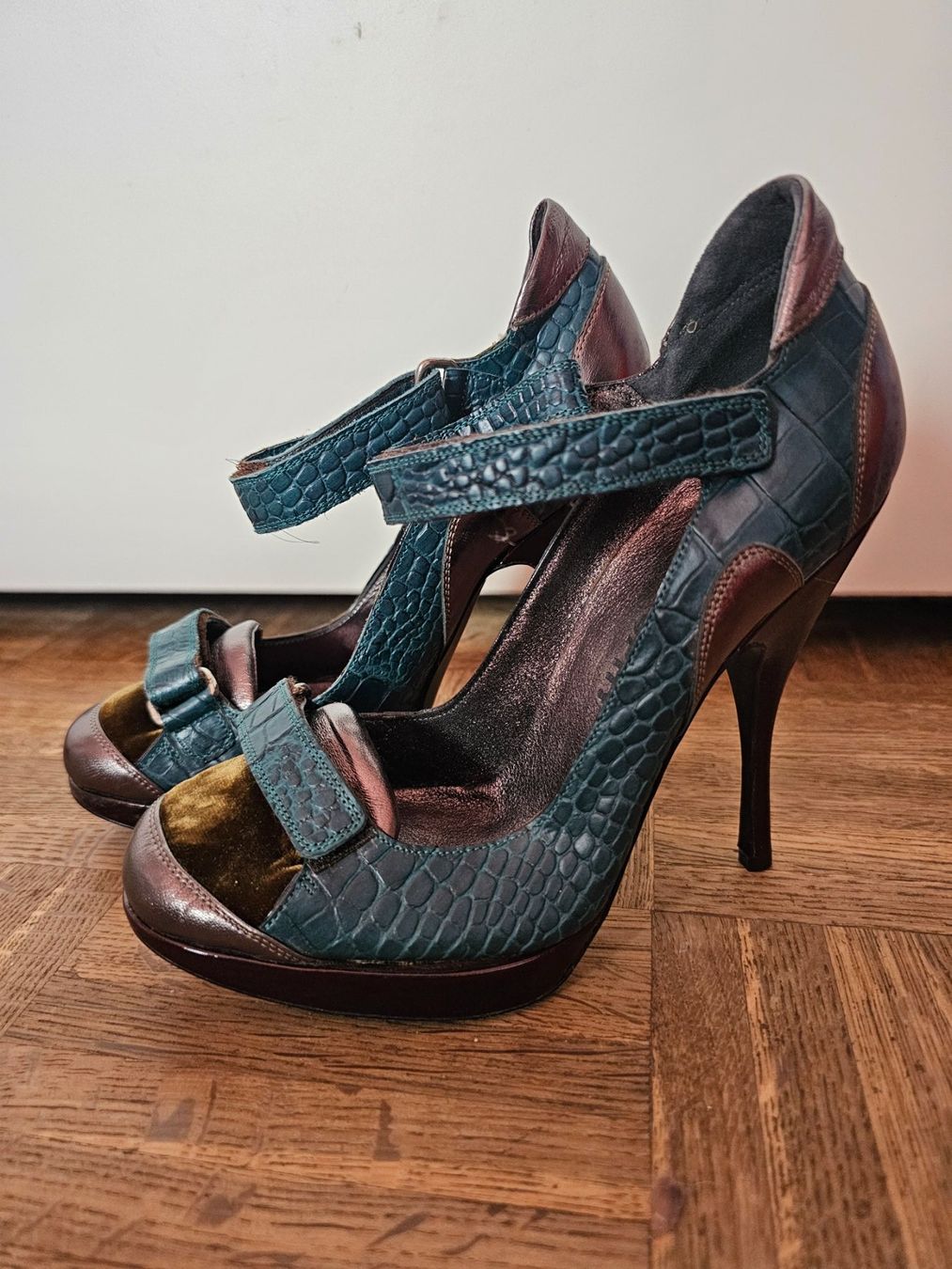 Scarpe da donna: Escarpin pointure 35 – Nuovo (secondo la descrizione) da lausanne venduto da mariamimib