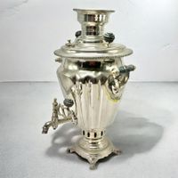 Samovar russe ancien en laiton argenté