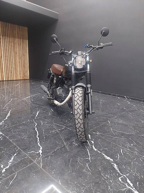 Brixton Motorcycles Strasse: Brixton Cromwell 125 ABS – Gebraucht aus Marbach SG von luk_yj6h