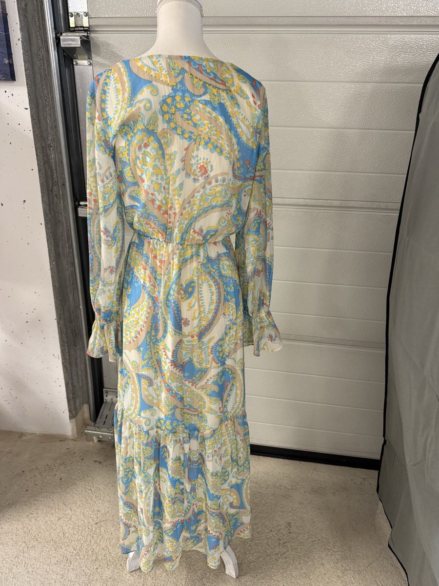 Kleider: Kleid – Gebraucht aus visp von Kmemo1 1