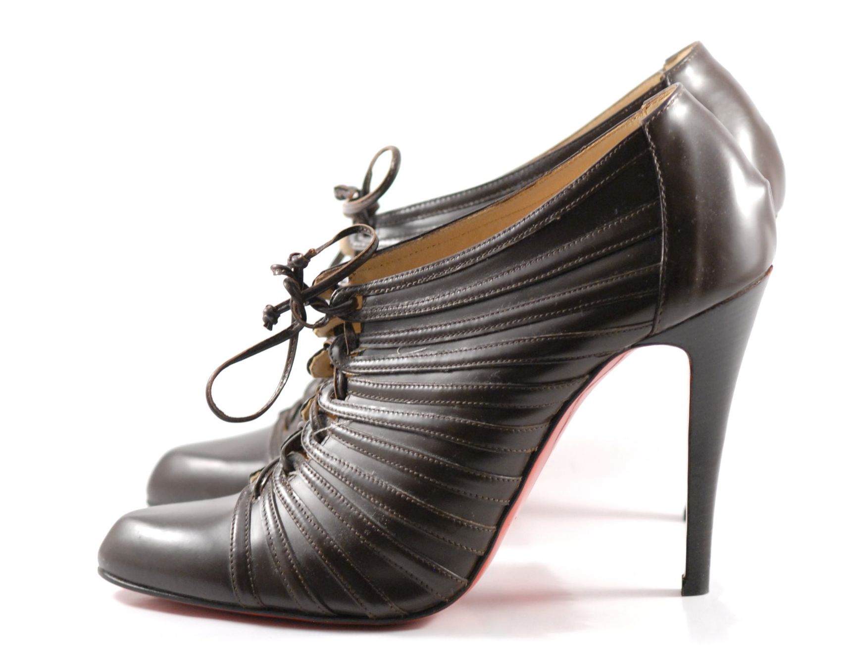 Christian Louboutin Scarpe da donna: Superbes bottines Louboutin t.39 – Usato da Clarens venduto da alice_merveilles 2