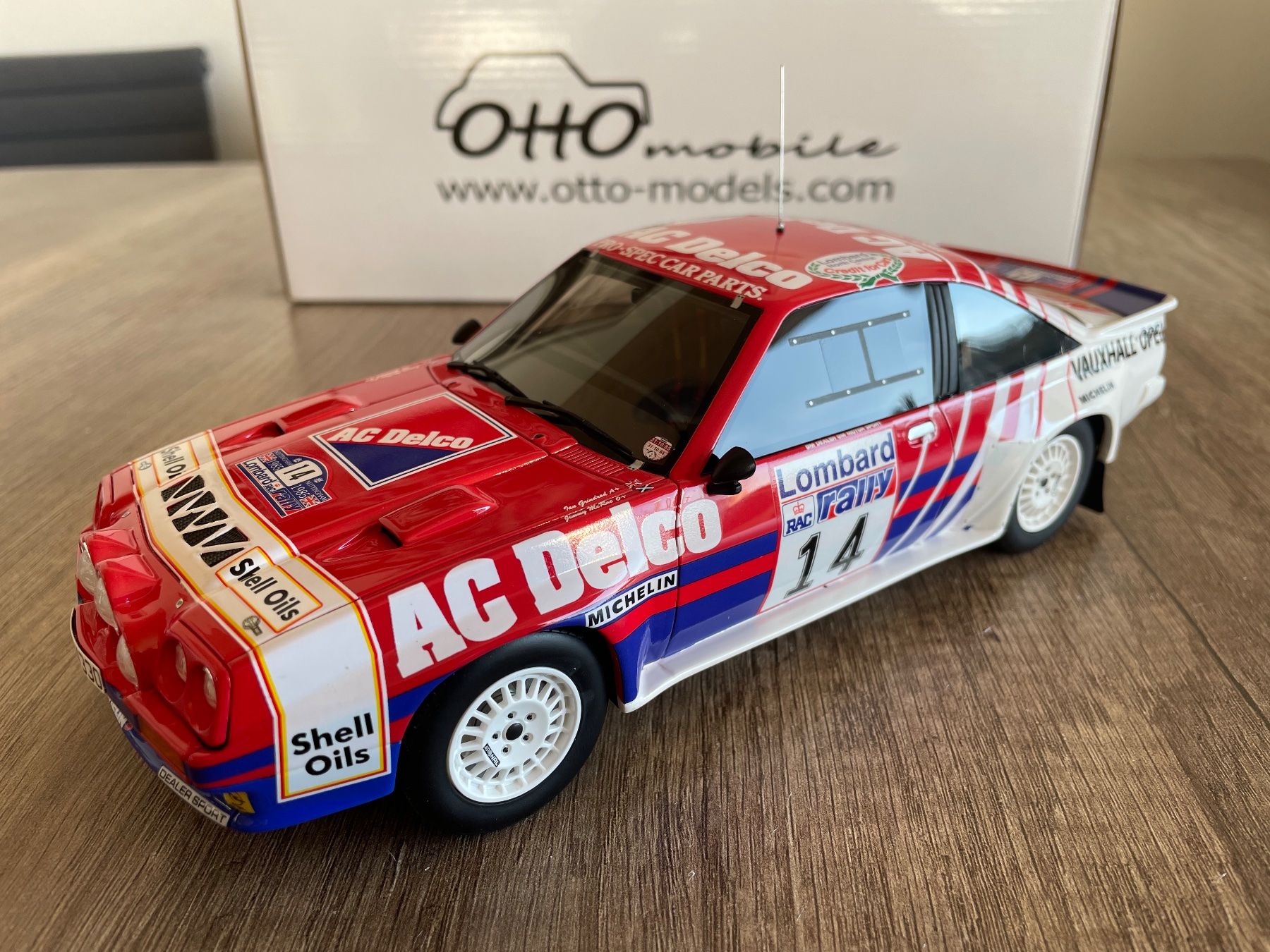 Opel Modellautos: OPEL MANTA Gr.B 1/18 OTTO MODELS NEW – Neu und originalverpackt aus Tolochenaz von Dorry01