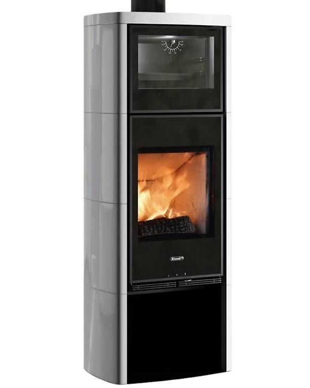 Stufe caminetto: Poêle à bois avec four de cuisson Rizzoli – Usato da Tolochenaz venduto da FiguetTechnique 1