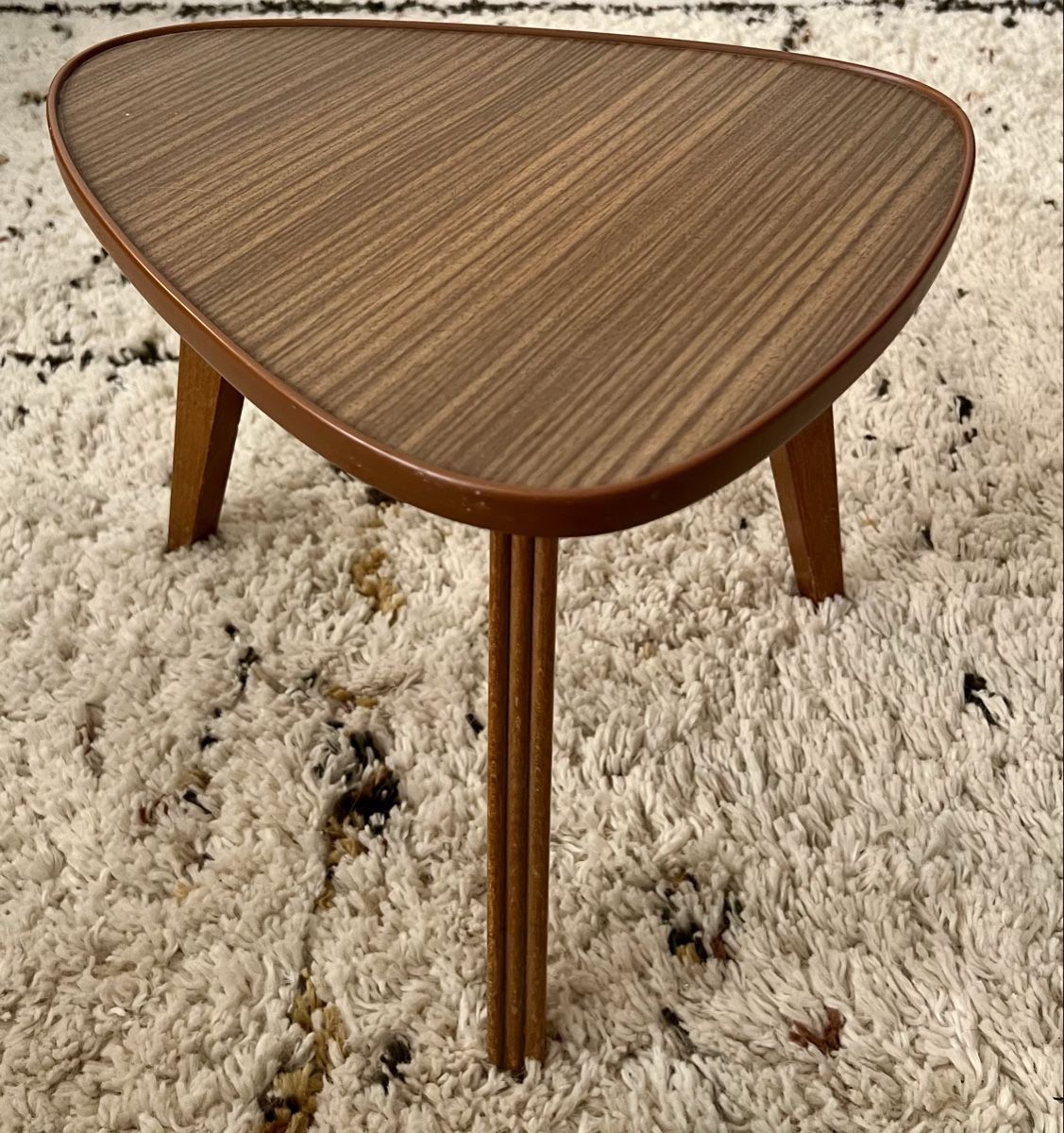 Sgabelli: Vintage grosser Mid Century Blumenhocker – Usato da Hunzenschwil venduto da Madachica 2