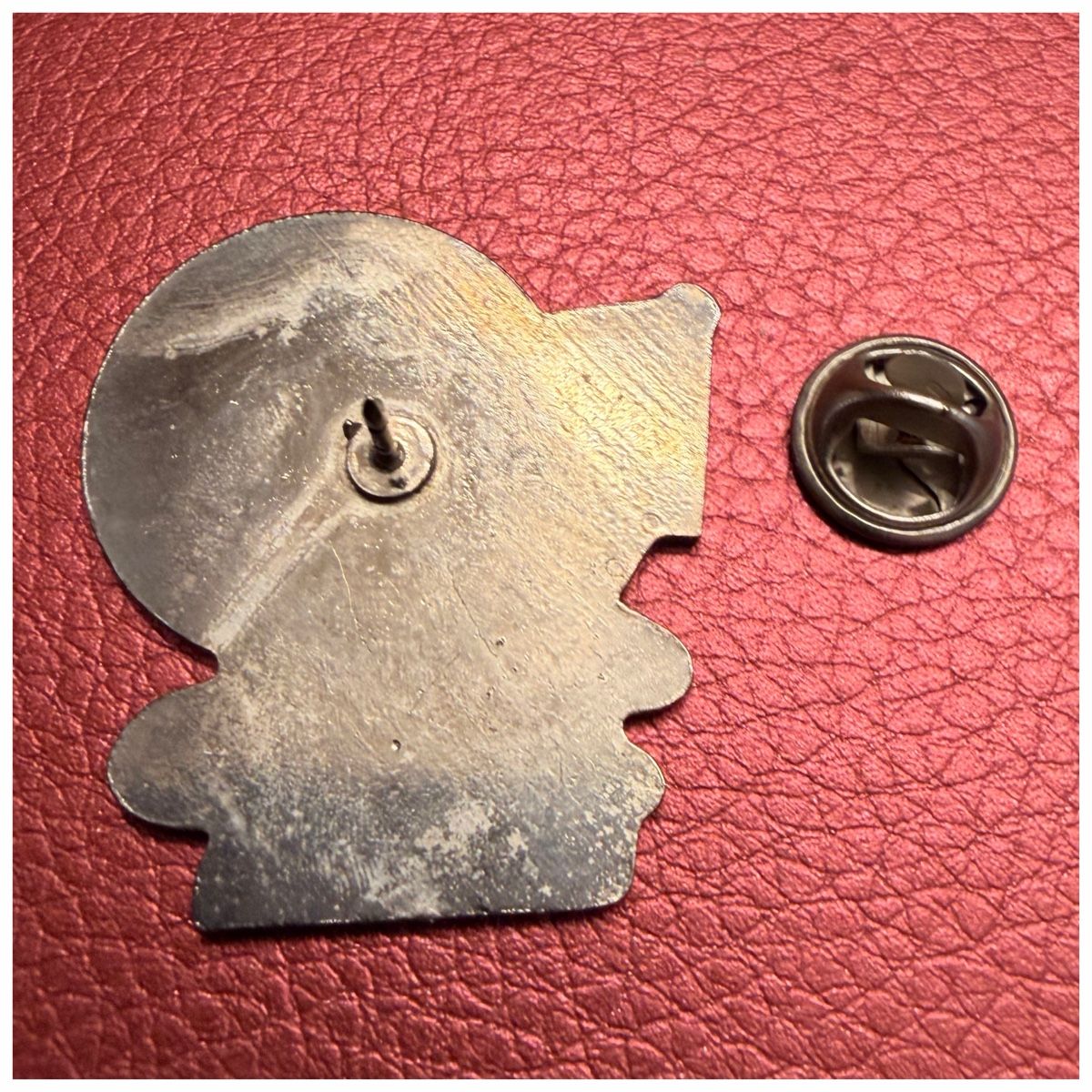 Placchette & Badge: Fasnacht-Pin - Wassertorm-Dämone - Lozärn - Gelb – Nuovo (secondo la descrizione) da Schlieren venduto da RoPue 2