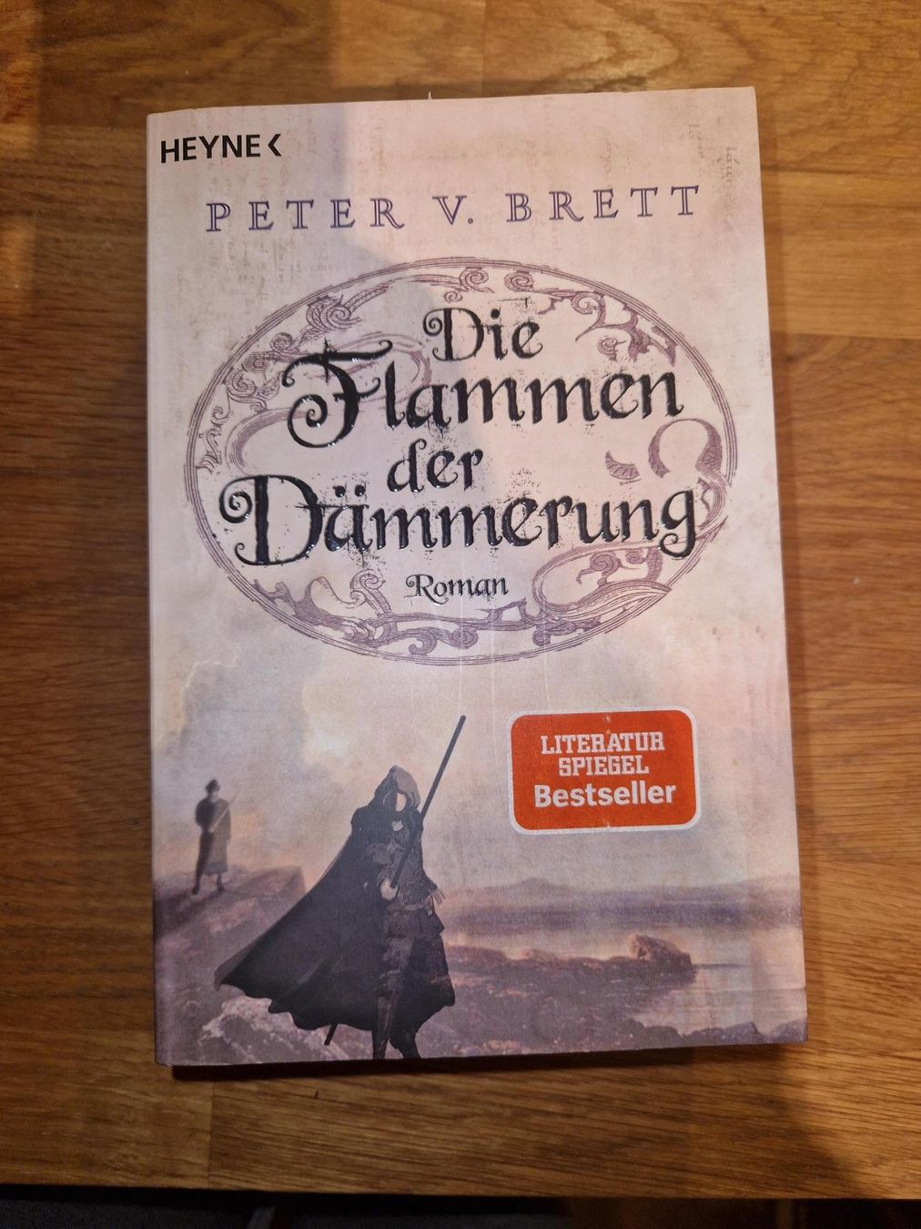 Bücher: Die Flammen der Dämmerung – Gebraucht aus Sissach von fis_dt75