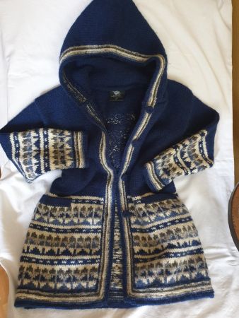 Strickjacke aus ZLATIBOR Gr. 40/42/M