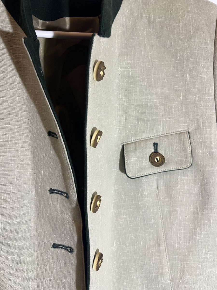 Jacken: Dirndl Blazer mit Holzknöpfen, 42 – Gebraucht aus Grindelwald von wand_24 2
