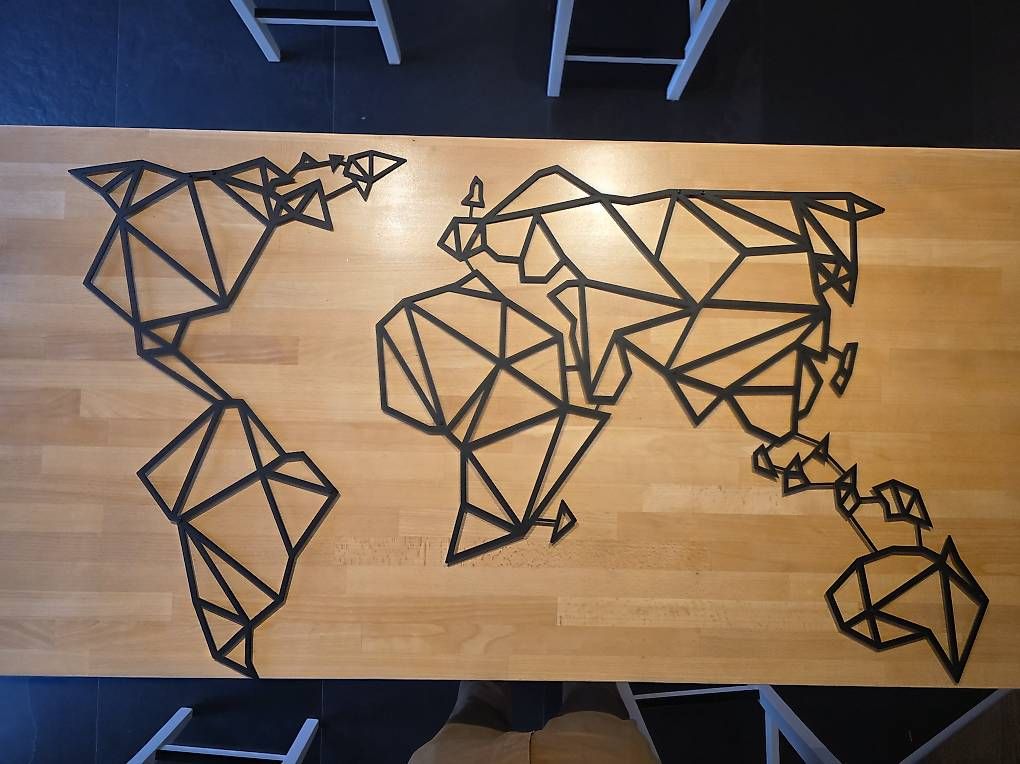 Tutte le decorazioni: Decoration murale "Monde" – Usato da Lussery-Villars venduto da ale_z6h5