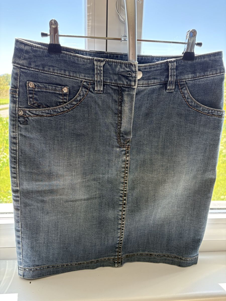 Bogner Gonne: BOGNER Jeansrock Gr. S – Usato da Härkingen venduto da sus_y7s8