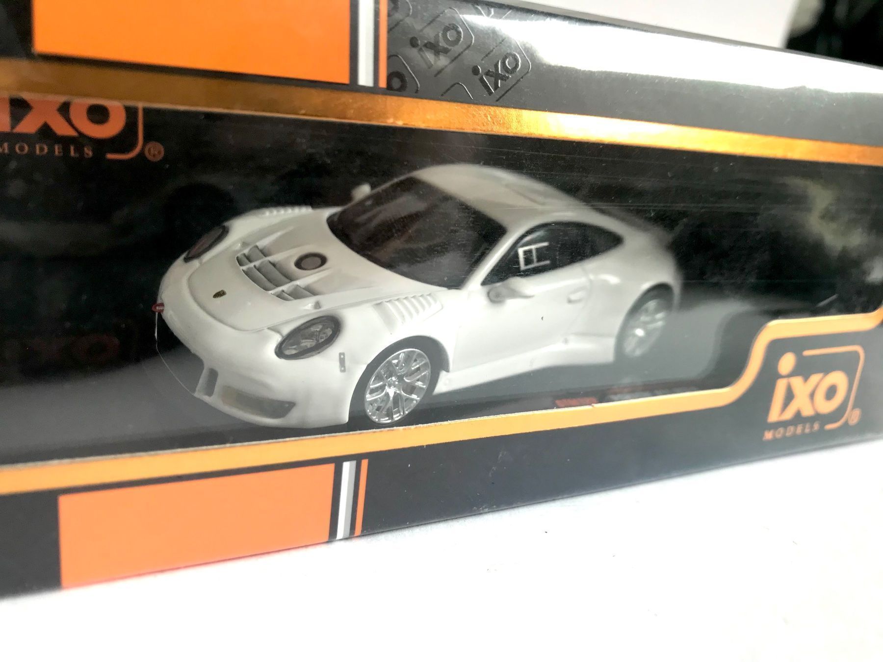 Porsche Modellautos: 1:43 Porsche 911GT3R IXO – Neu und originalverpackt aus Zürich von tomakomai 2