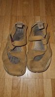 Barefoot shoes brand Wilding Shoes 27-28