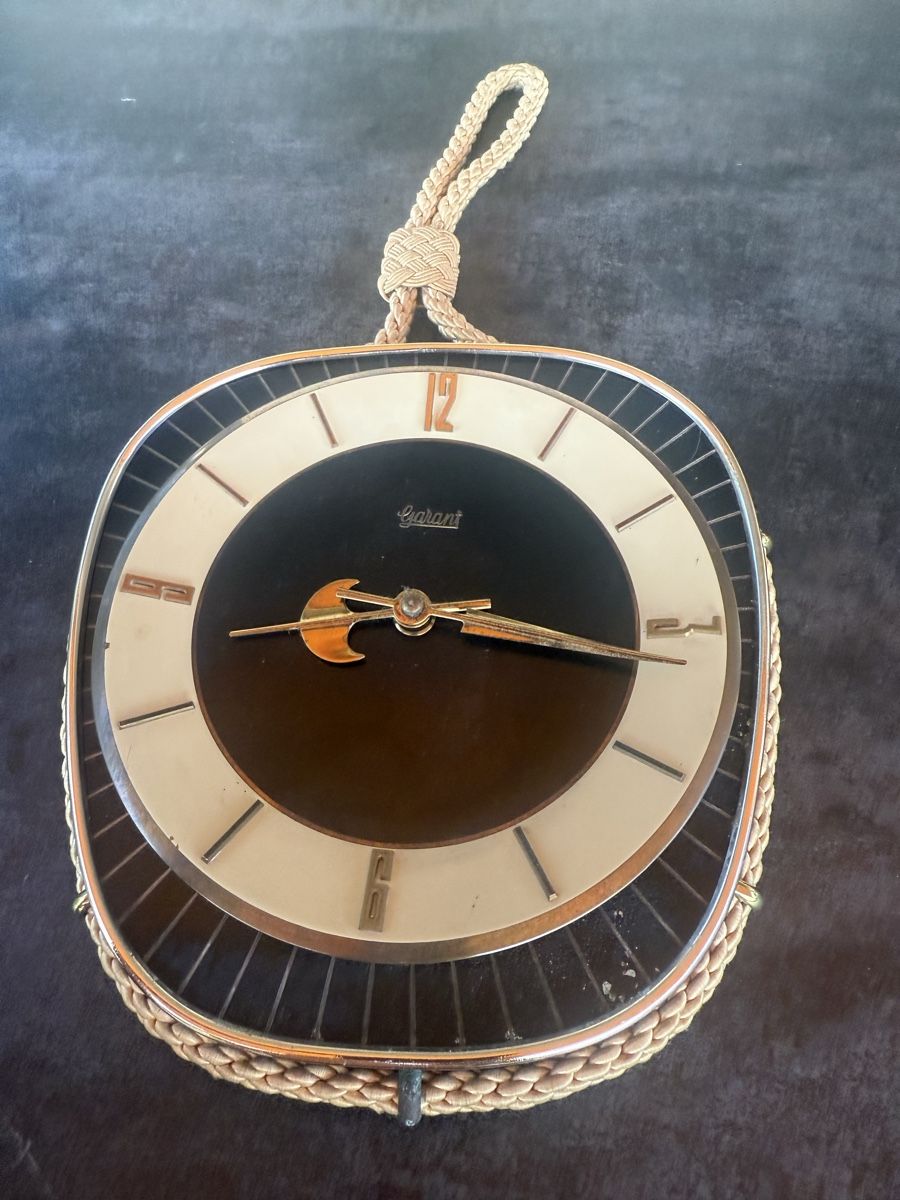 Uhren: Wanduhr-Garant – Gebraucht aus Horriwil von Carrera68