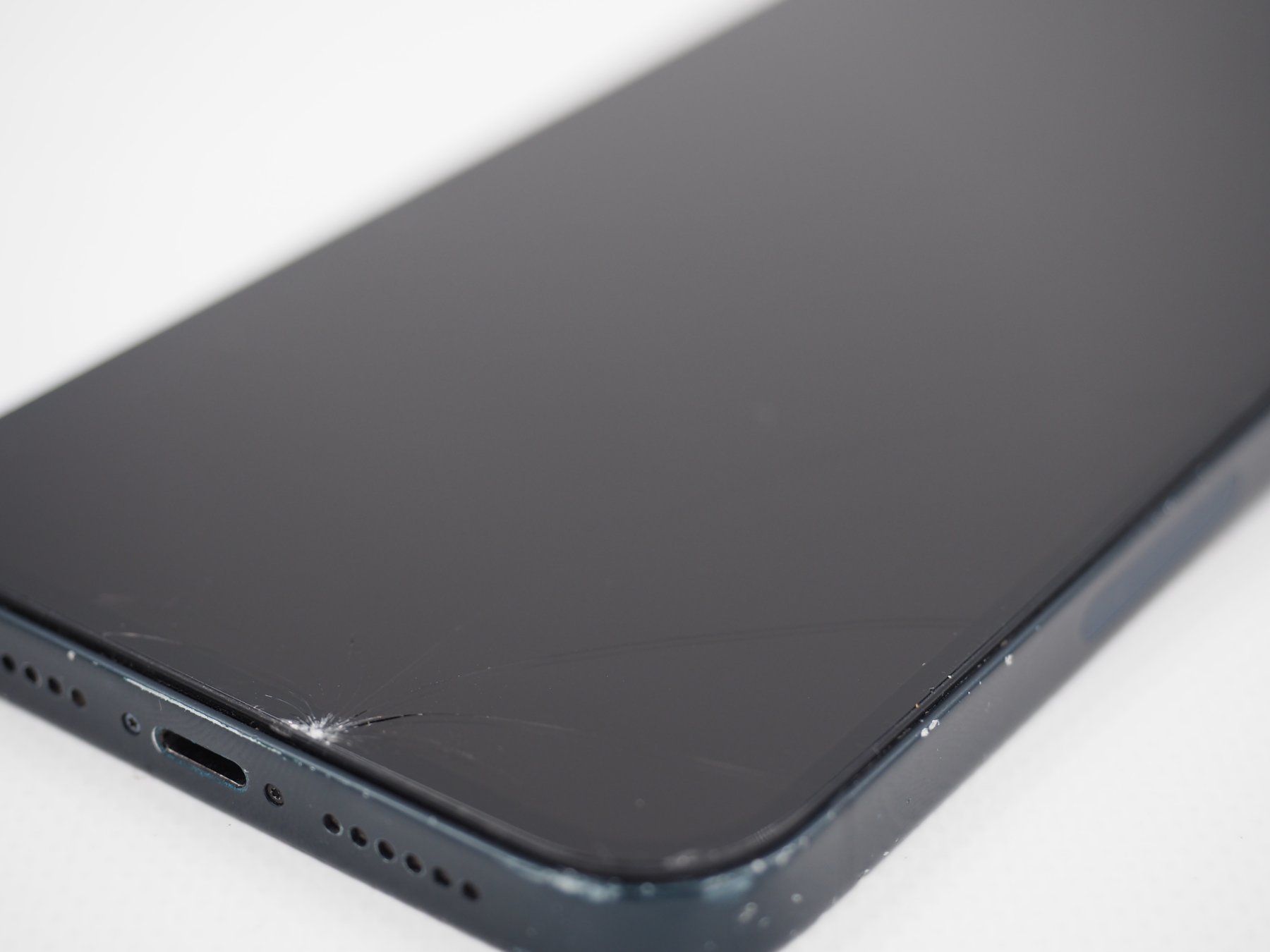 Apple Telefoni cellulari / Smartphones: APPLE iPhone 14 Plus iCloud gesperrt (26053150) – Difettoso da Zürich venduto da fundsachenverkauf 8
