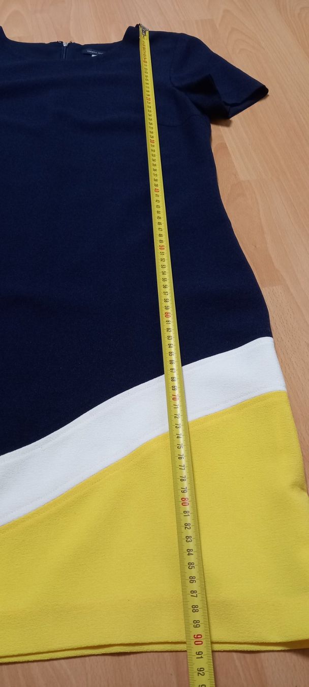Tommy Hilfiger Kleider: TOMMY HILFIGER KLEI Grose 8 – Neu (gemäss Beschreibung) aus regensdorf von nacobra 8