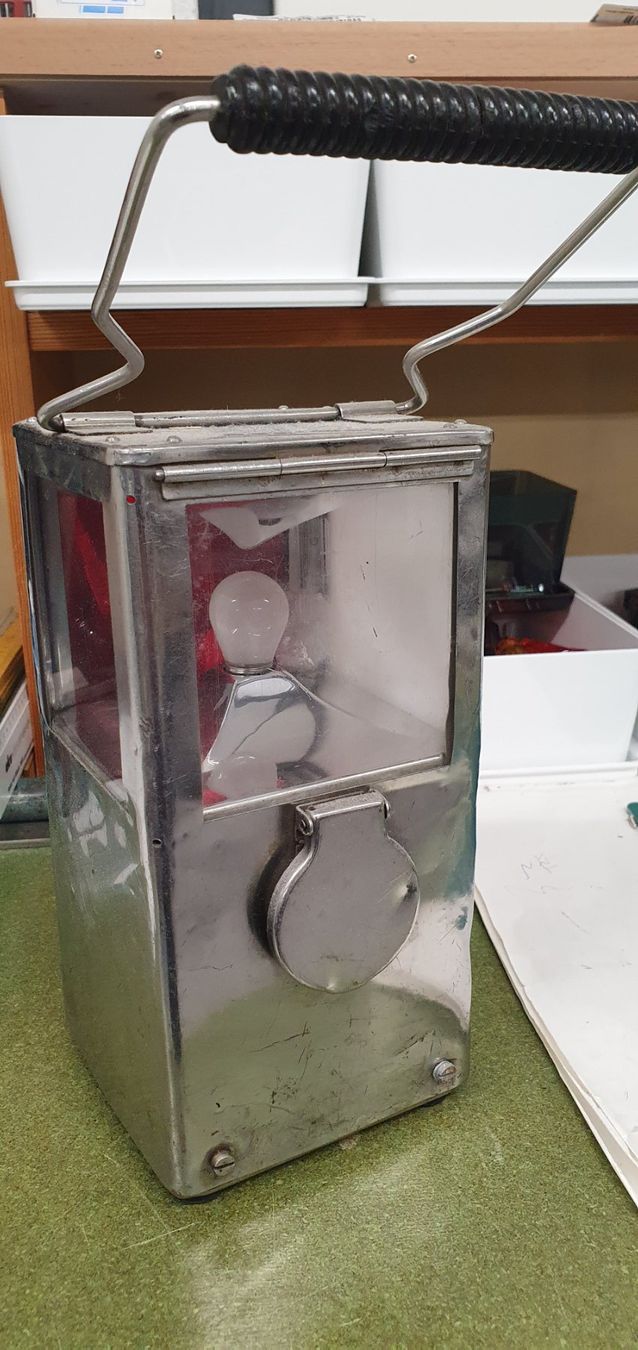SBB/CFF/FFS Lampade: SBB Kondikteur Handlampe – Usato da Würenlos venduto da jub_nd5j 2