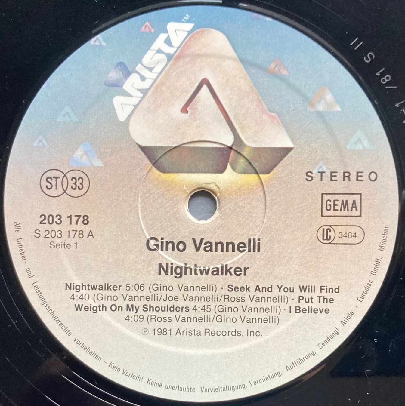 Dischi in vinile: GINO VANNELLI - NIGHTWALKER – Usato da Poliez-Pittet venduto da Newtown-Records 3