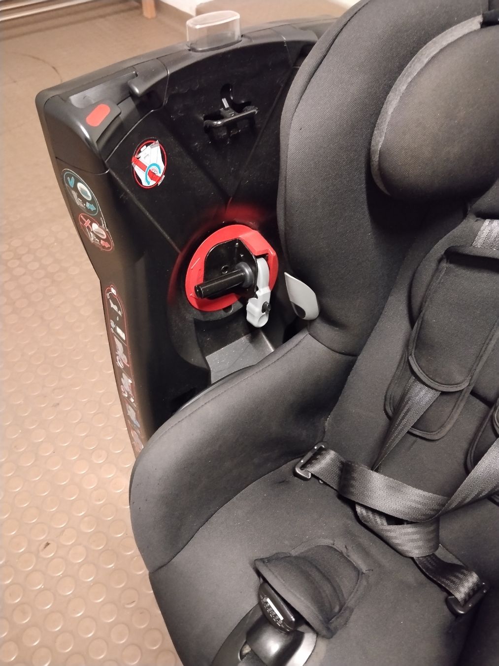 Maxi-Cosi Sièges auto: Kinderautositz Maxi Cosi – D'occasion à Werthenstein par cla_2lqz 3