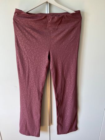 Neue Sportleggings Gr.XL/44