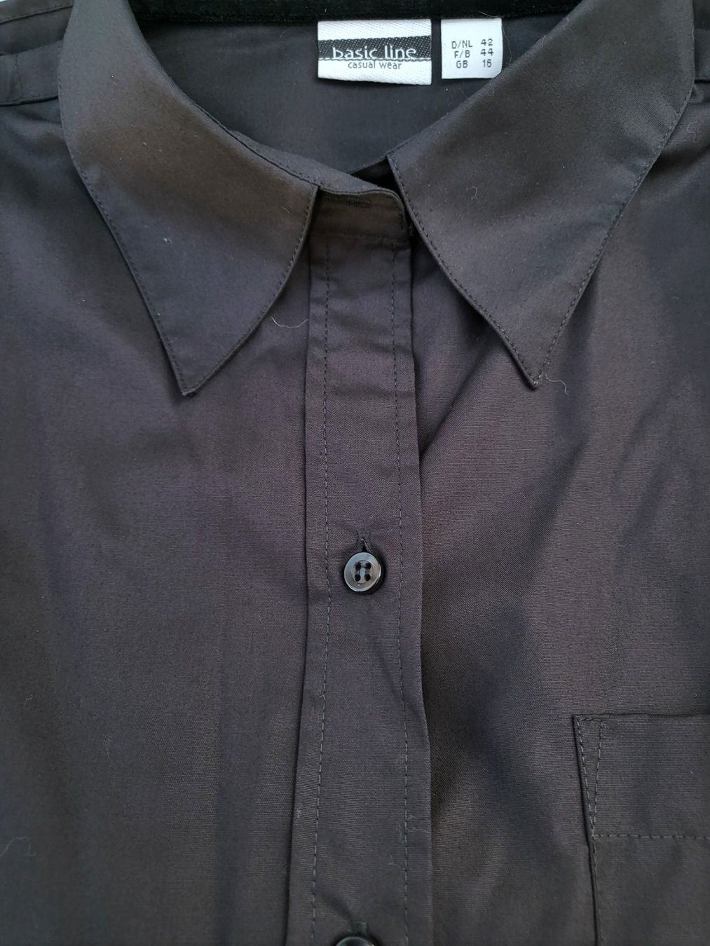 Blusen: Schwarze Bluse Basic Line,bügelfrei, fast neu, Gr. 42 – Neu (gemäss Beschreibung) aus Siblingen von Vany_McDougall 3