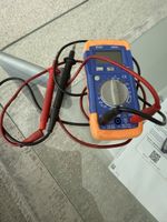 Messgerät/Digitales multimeter SYG A830L