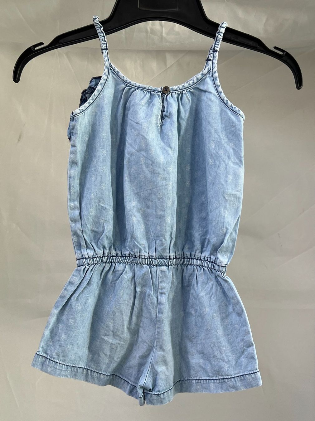 Tute: Drei Jumpsuits, Gr. 104 – Usato da Zürich venduto da Drahtzug 5