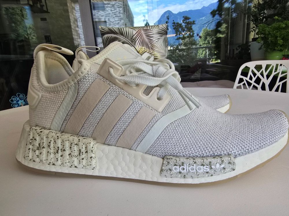 adidas gazelle silver green womens Adidas Women's NMD R1 Shoes main image 0
