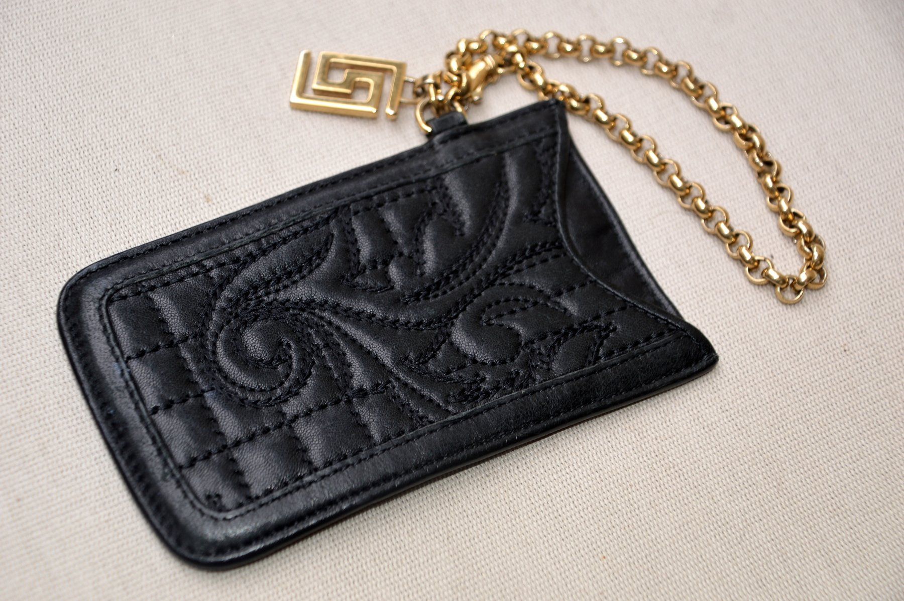 Cover & Protezioni schermo: Etui / étui Versace – Usato da Collonges venduto da arashee 5