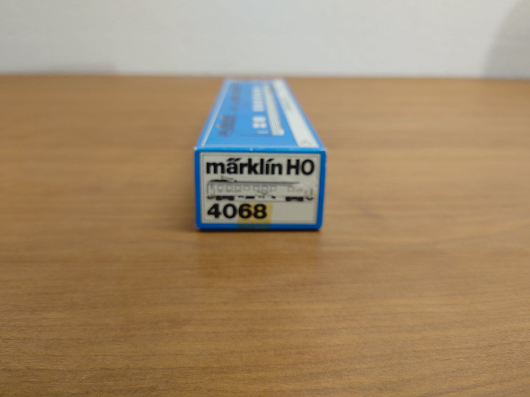 Märklin Modellini di ferrovie: Märklin Speisewagen SBB 4068 – Usato da Luzern venduto da MR1973 3