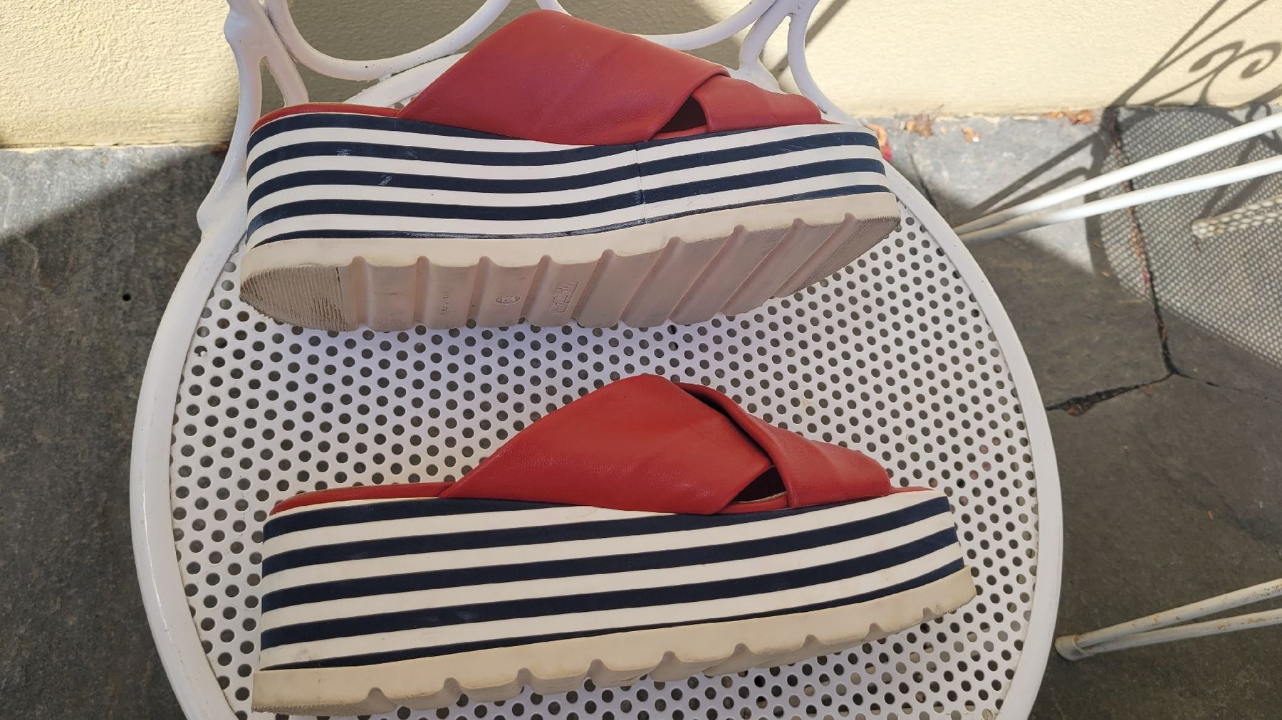 Marc Cain Scarpe da donna: Marc Cain Sandalen Rot Statement Gr.39 – Usato da Winterthur venduto da Gartenoase144 4