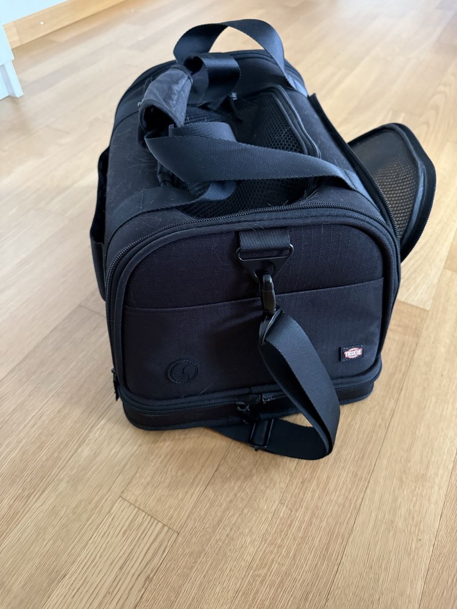 Trixie Cucce & Letti: Trixie Airline Plane Tiertasche – Nuovo (secondo la descrizione) da St Gallen venduto da Giidi 3