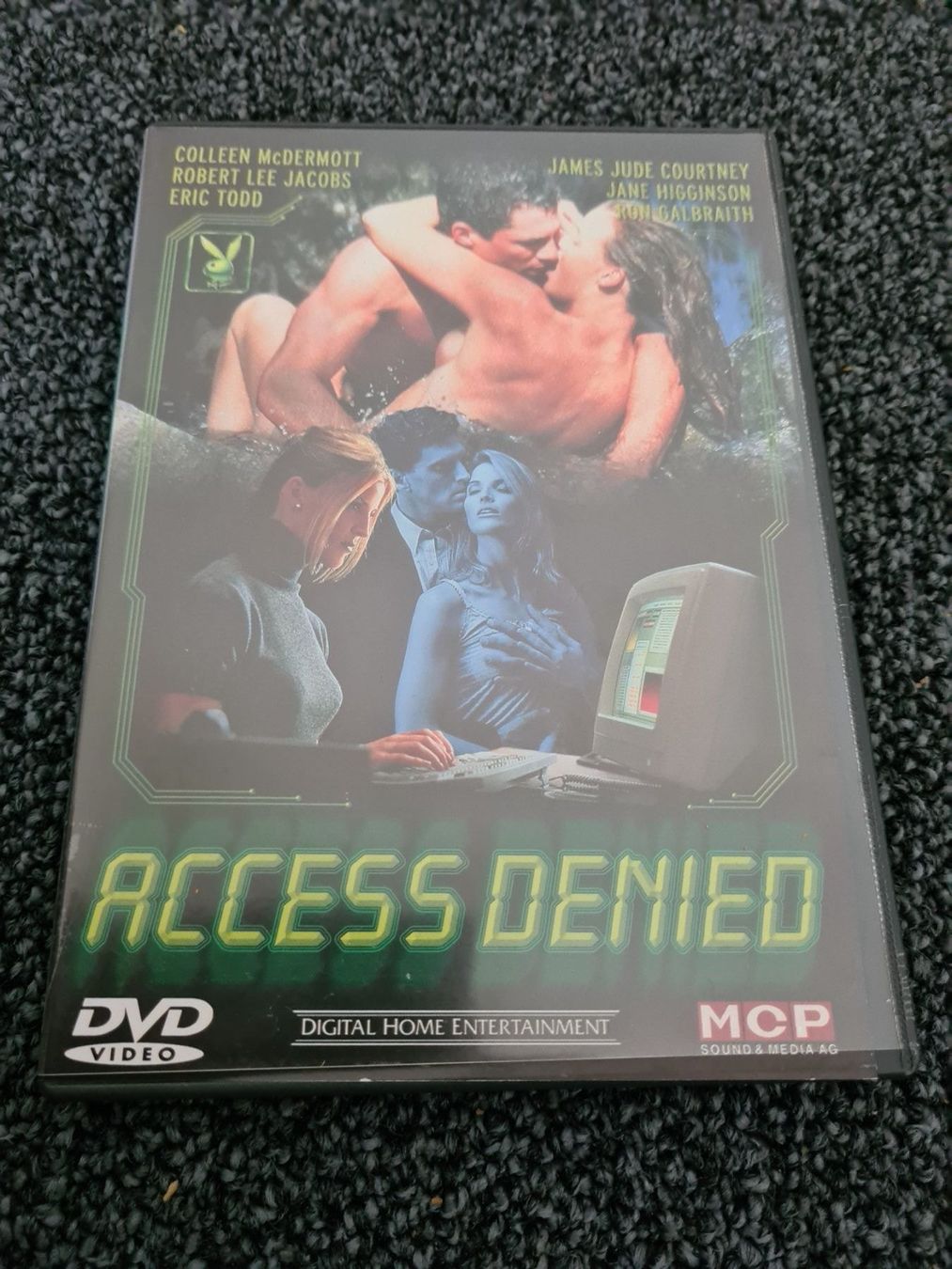 Tutti i DVDs: ACCESSDENIED(8518) – Usato da Ruswil venduto da Ruck.Zuck.