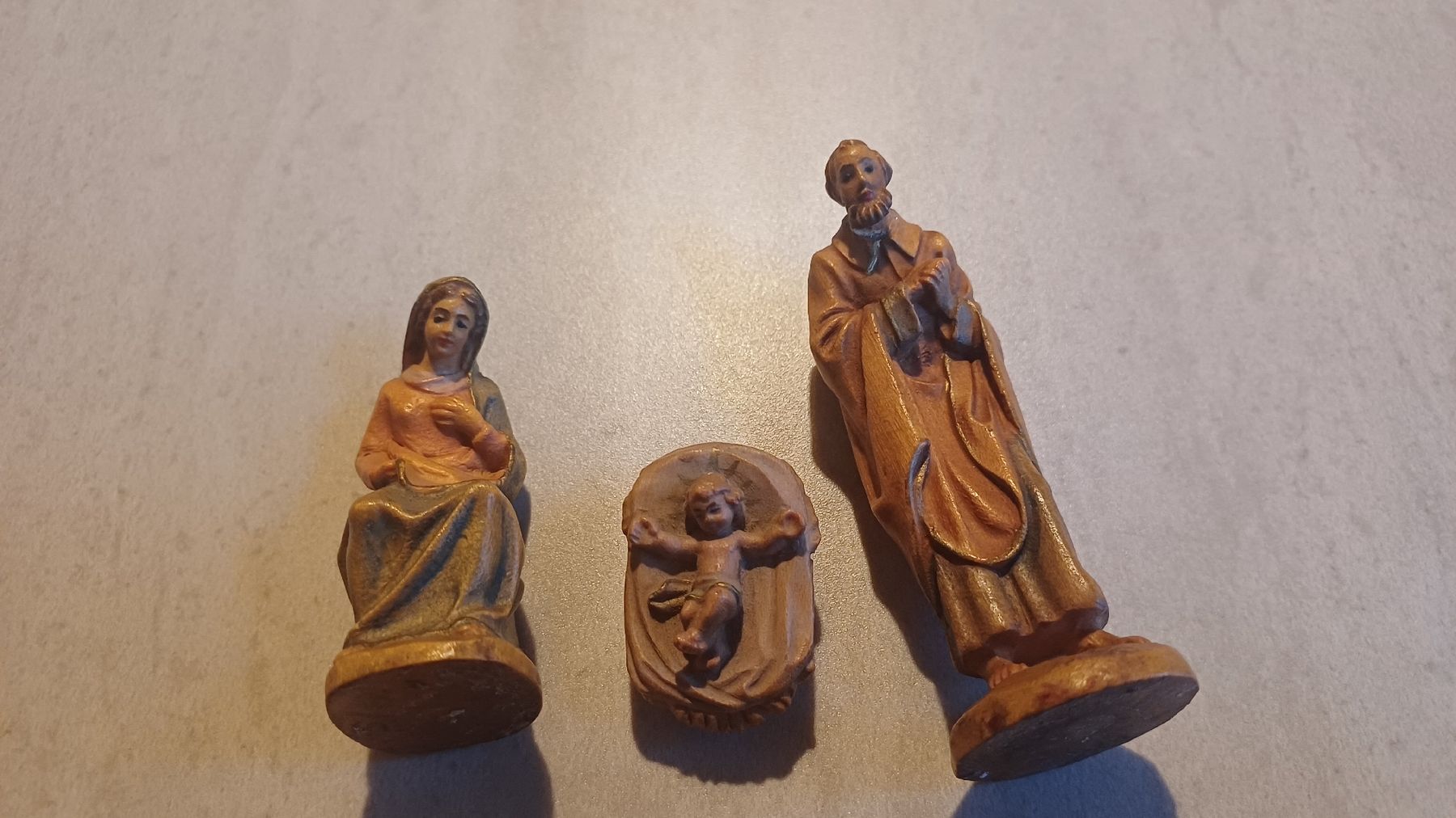 Statuette: 3 Krippenfiguren Maria Joseph Jesus  – Usato da Flawil venduto da Pinkmalibu 8