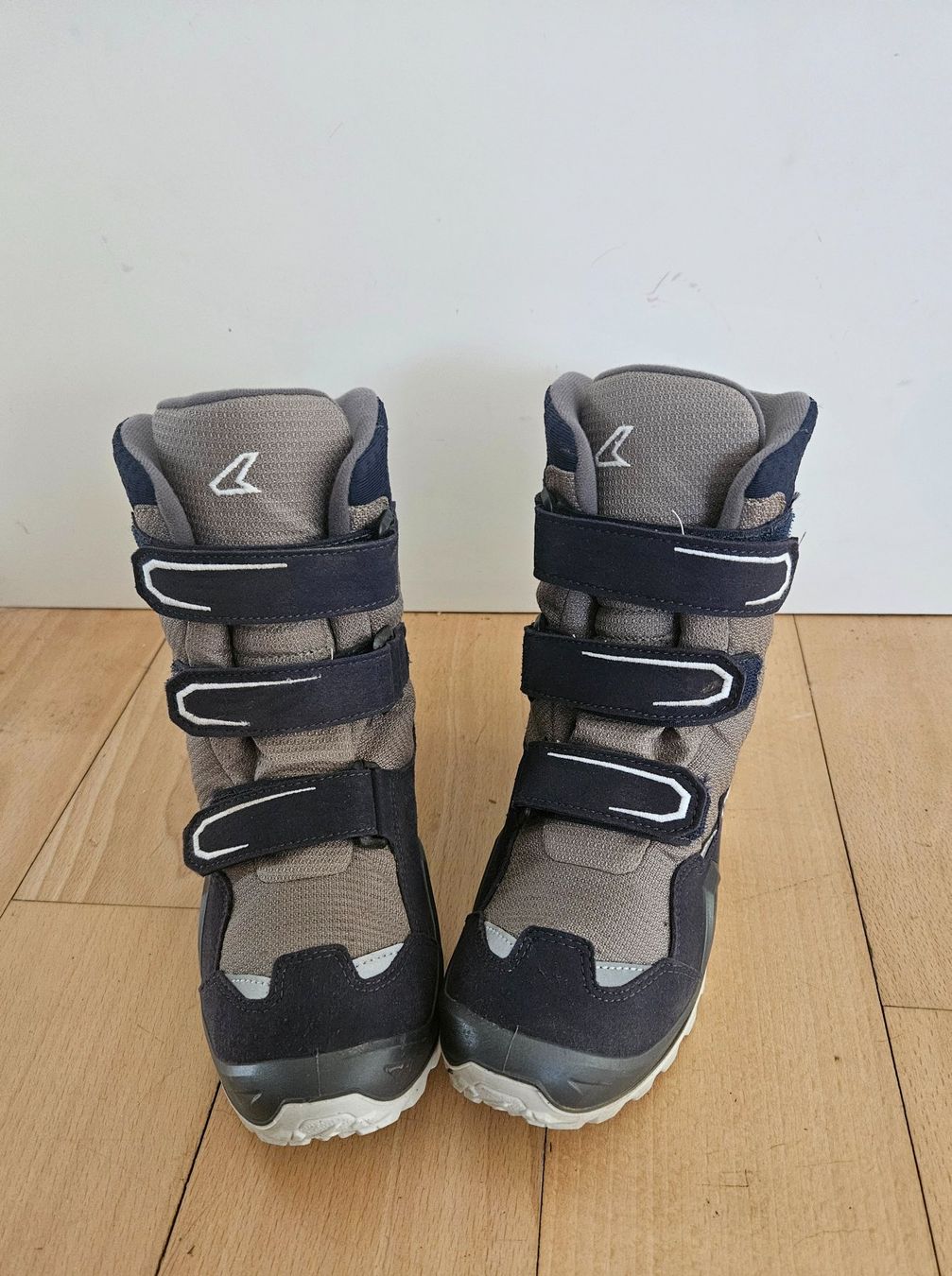 Lowa Scarpe per ragazzi: Winterstiefel Gr.35, Lowa – Usato da Chur venduto da nataliiaw 2
