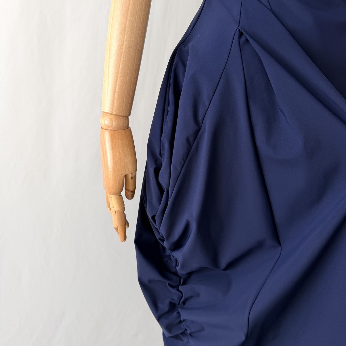 High Vestiti: HIGH USE Everyday Couture Dress – Nuovo (secondo la descrizione) da Emmen venduto da Avviivva_Com2023 2