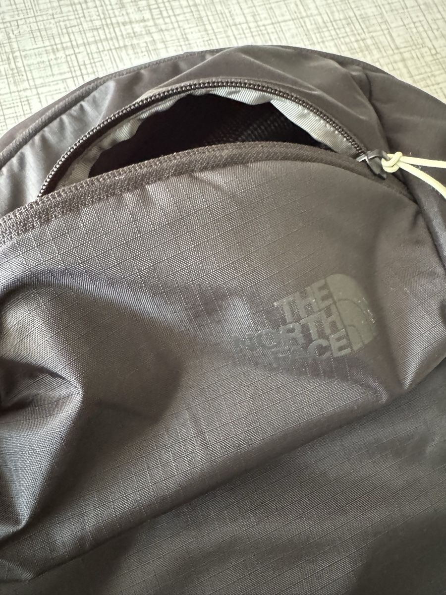 North Face Zaini: The North Face Rucksack - MOVMYNT 26 – Usato da Winterthur venduto da Zahir02 2