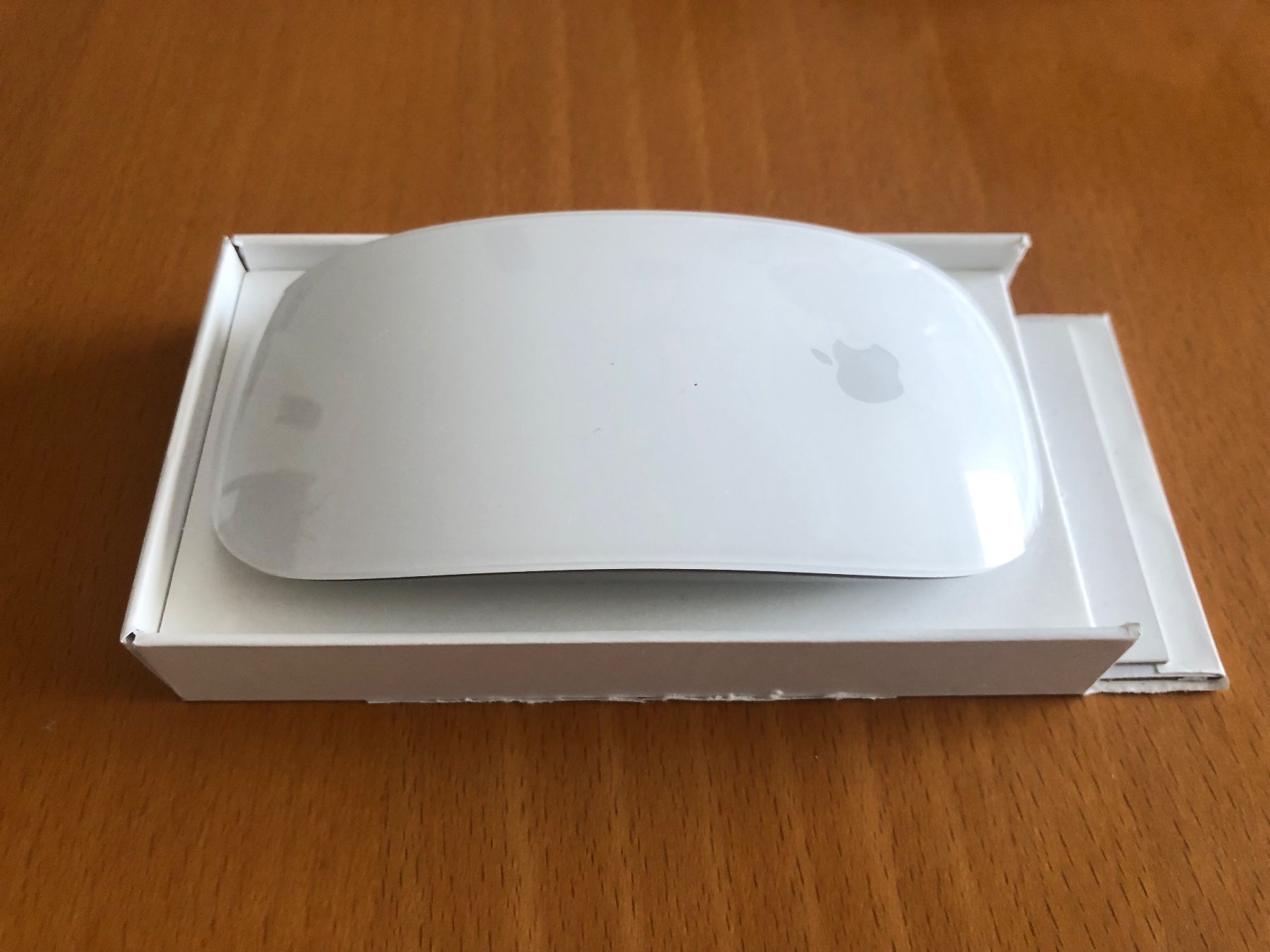 Apple Maus: Apple Magic Mouse – Neu und originalverpackt aus Bremgarten bei Bern von desertseeker