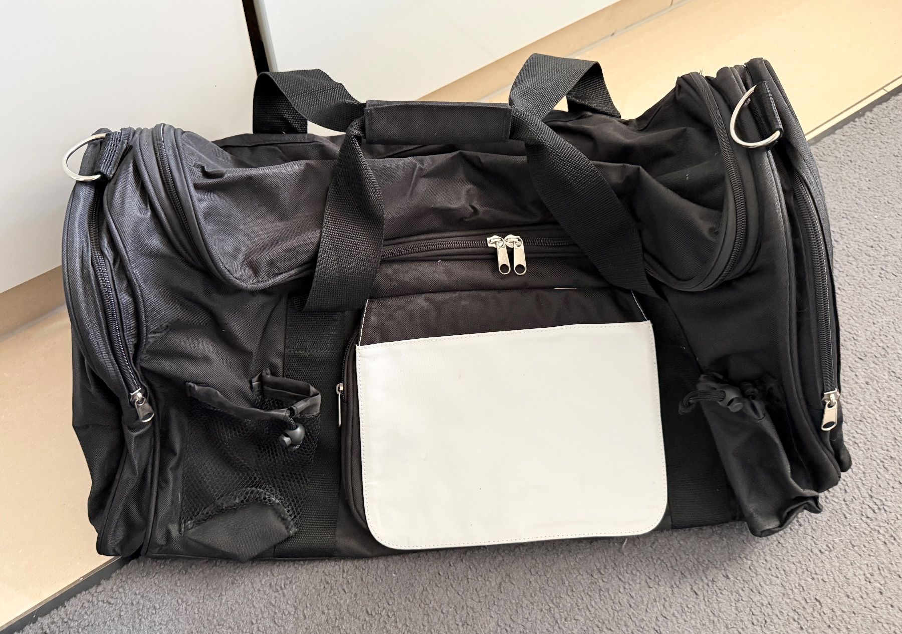 Borse: Sporttasche Reisetasche – Nuovo (secondo la descrizione) da Gerlafingen venduto da sternrose