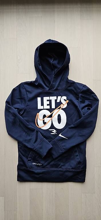 Nike Pulls et sweat-shirts: Nike Pulli Gr. 128 – D'occasion à Baden par Boomer76